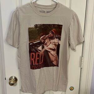 Taylor Swift Red Shirt